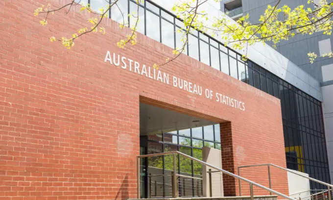 CPI makes a surprise drop, yet core inflation keeps pressure on RBA to hike
