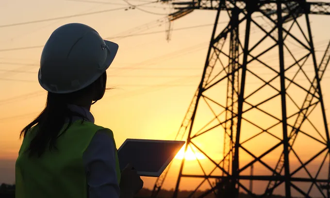 Average electricity cost per kWh